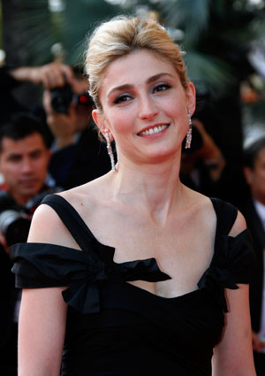 Actress Julie Gayet arrives for a gala screening of U.S. director Julian Schnabel's film 