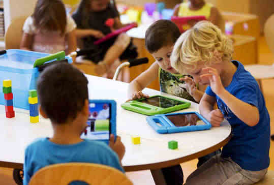 Steve Jobs school uses iPad for entire education