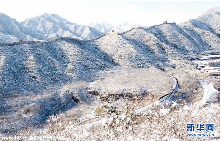 雪后居庸關(guān)長(zhǎng)城美景（組圖）