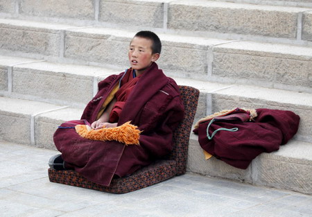 Monks exercise ahead of Tibetan new year