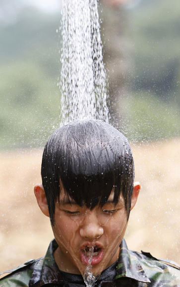 Students take part in military training in S Korea